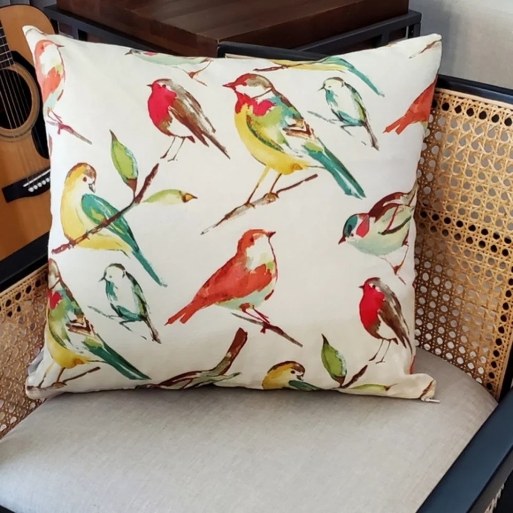 Newport Vibrant Bird In/Outdoor Duck Feather Insert Accent Pillow, IMPECCABLE